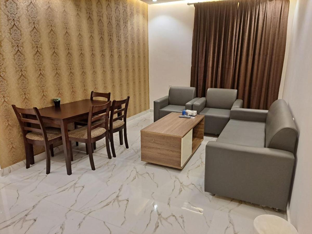 Golden Dahlia Fintas Aparthotel Kuwait City Luaran gambar