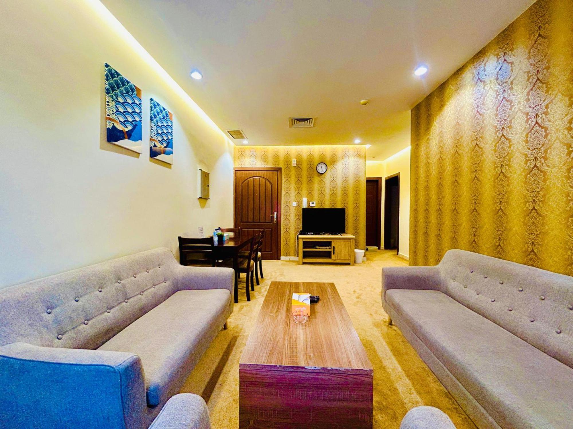 Golden Dahlia Fintas Aparthotel Kuwait City Luaran gambar
