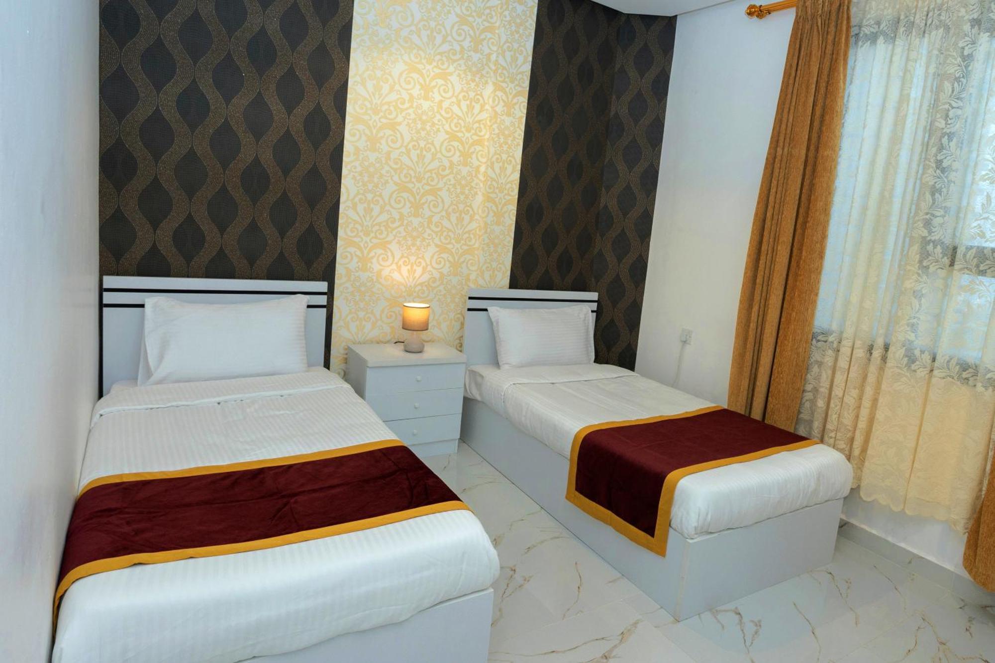 Golden Dahlia Fintas Aparthotel Kuwait City Luaran gambar
